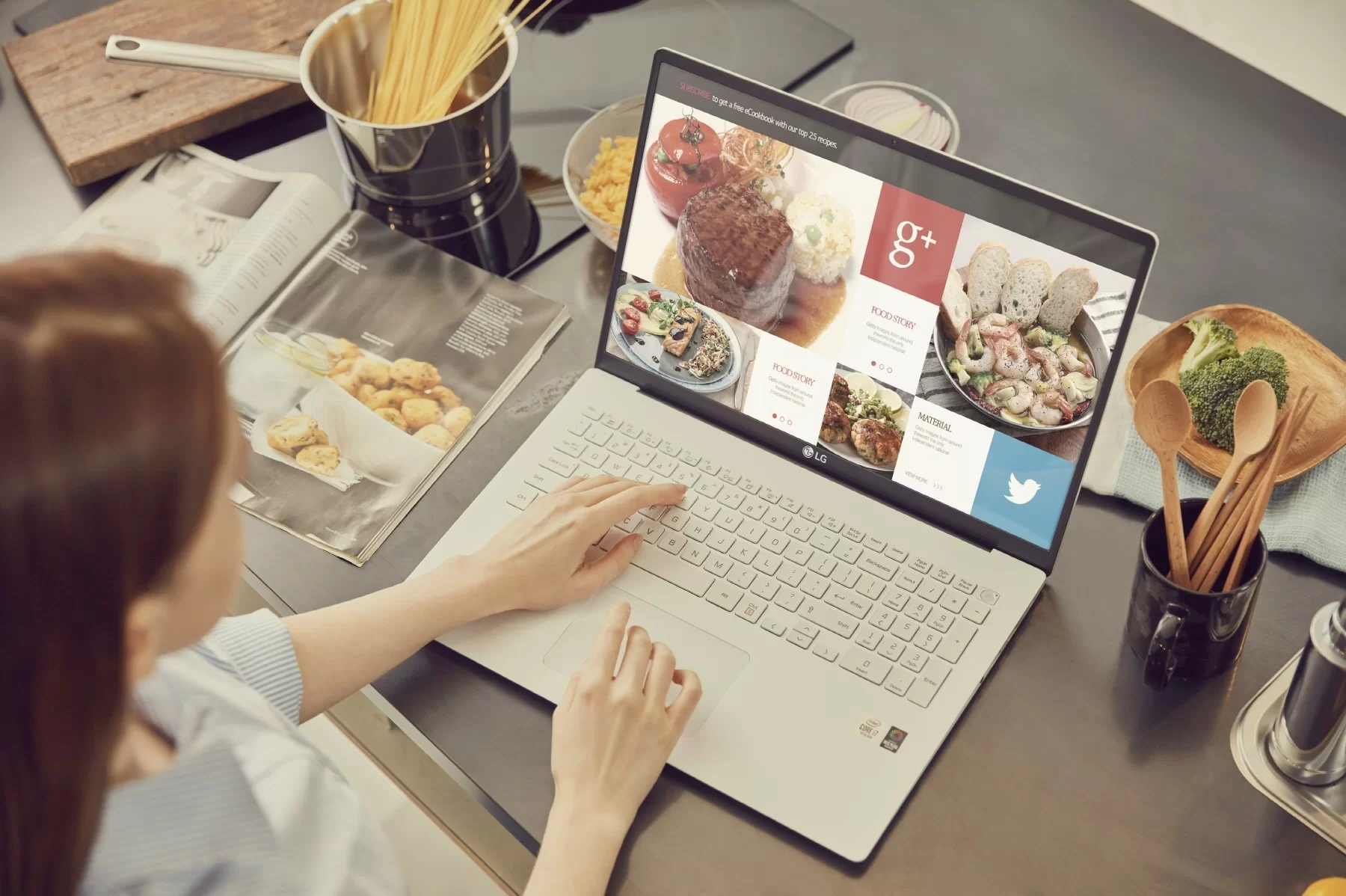 Laptop LG Gram i5-1035G7 14 inch 14Z90N-V.AR52A5 -Thiết kế hiện đại, trọng lượng dưới 1kg, thuận tiện mang theo mọi nơi