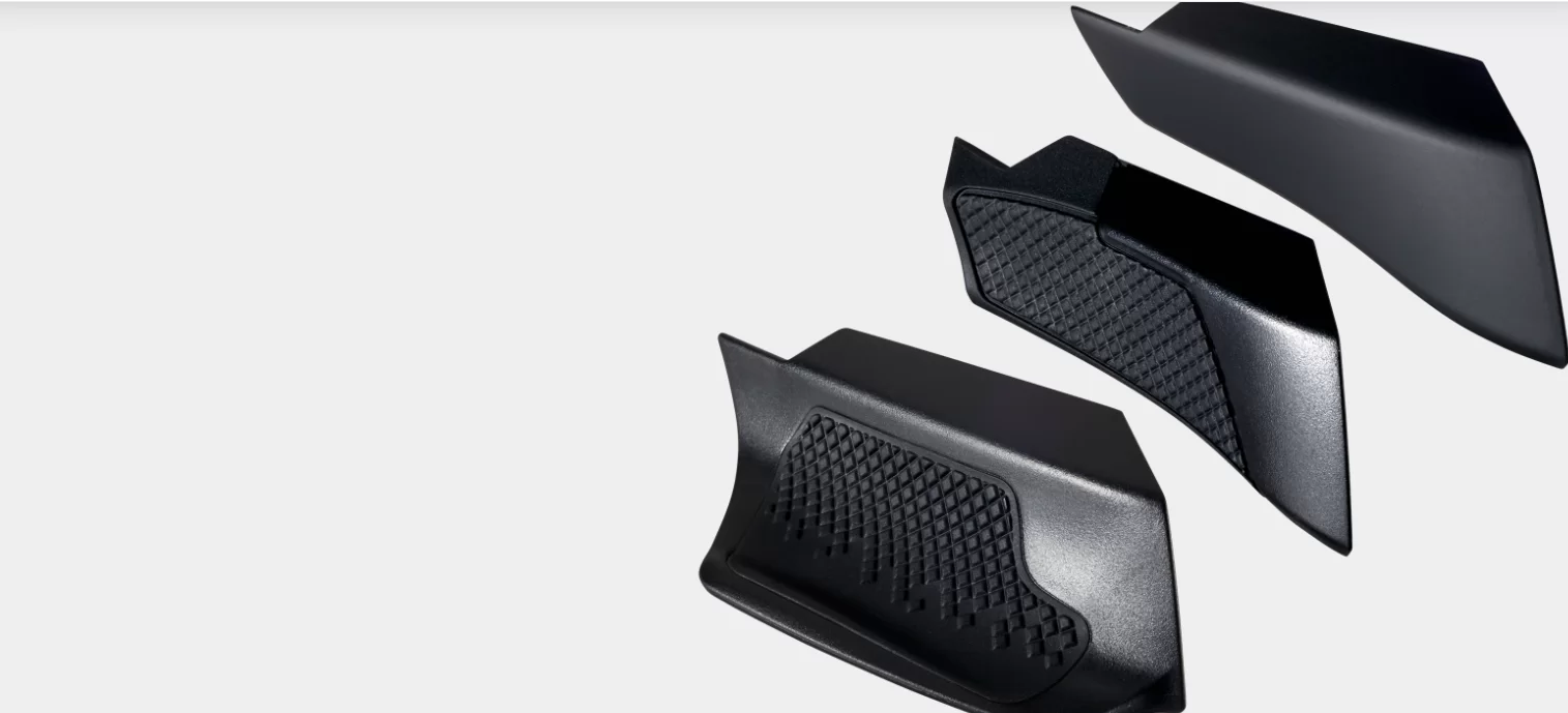 Chuột chơi game Corsair Glaive RGB Black (CH-9302011-AP)  có thể thay đổi mặt hông