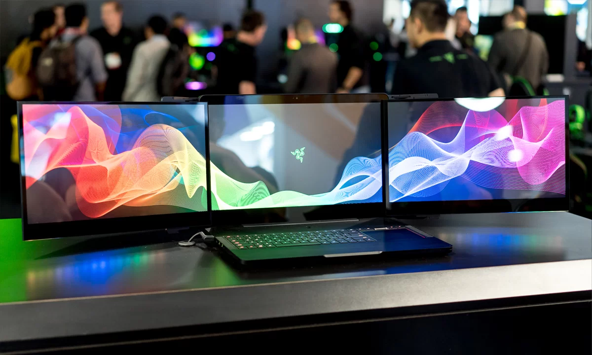 Mỗi màn hình của Razer Valerie đều có độ phân giải tới 4K và kích thước 17.3 inch