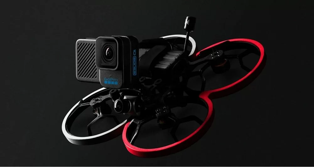 Hero10 Black Bones dễ dàng gắn lắp và sử dụng