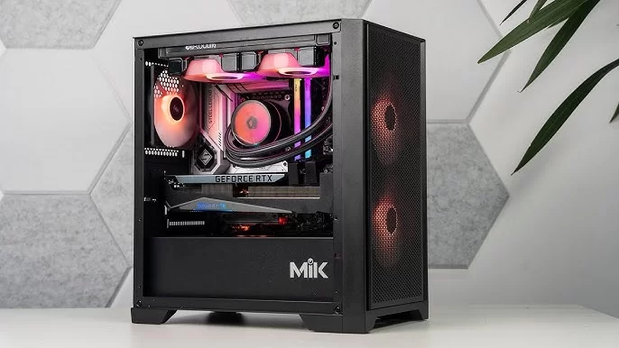 Hợp Thành Thịnh - Xu Hướng Build PC Năm 2025 có thể bạn chưa biết?