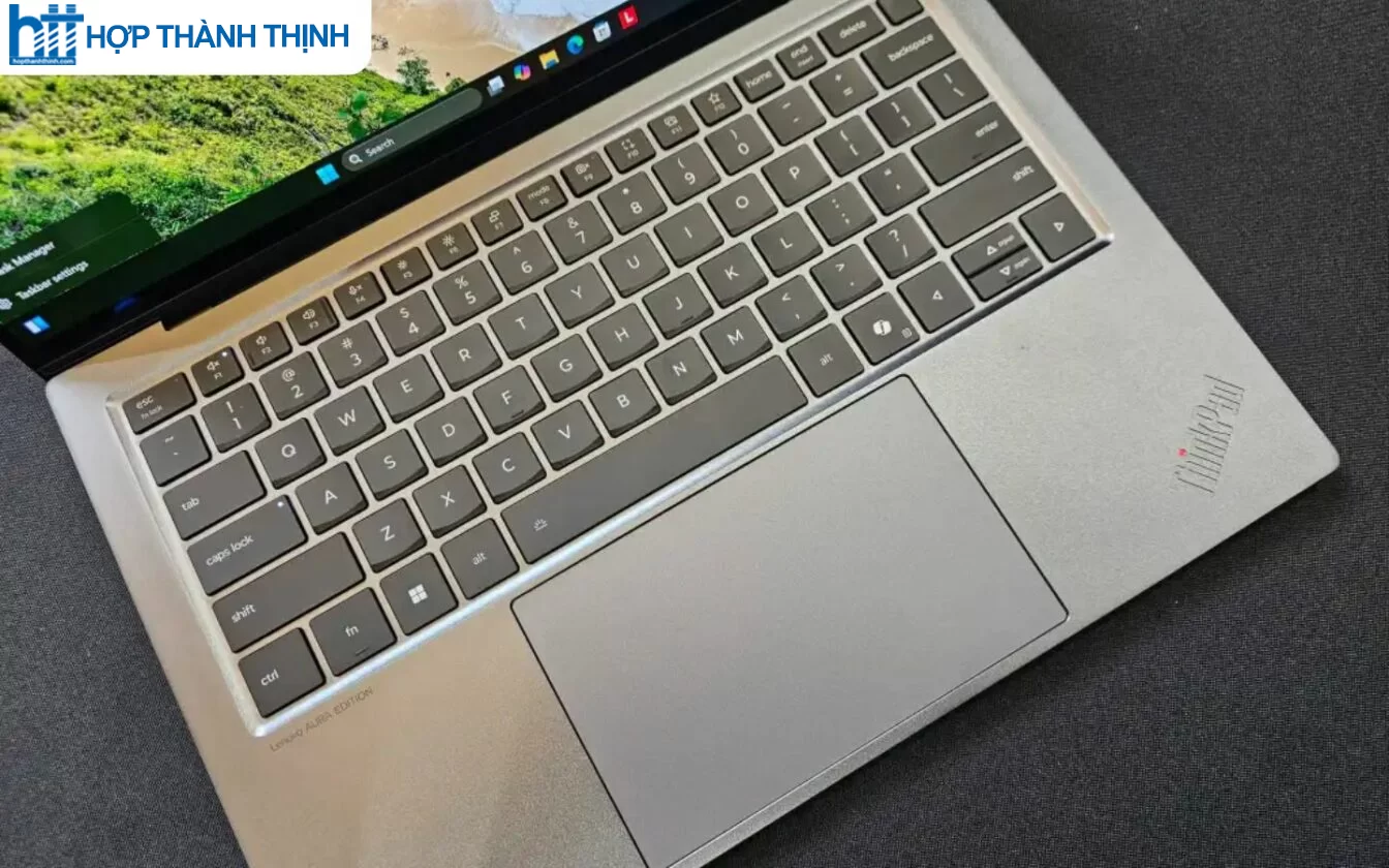 Laptop Lenovo 2025