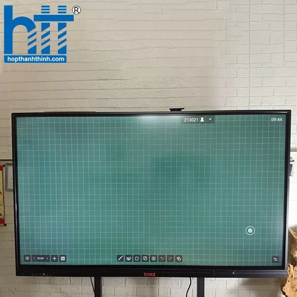 Nâng cấp phòng họp với màn hình EIKI I75HTV100 Android 14.