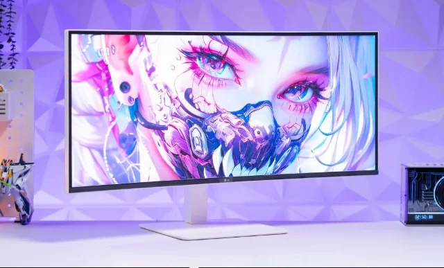 HTT - Màn Hình LG UltraWide 38WR85QC-W