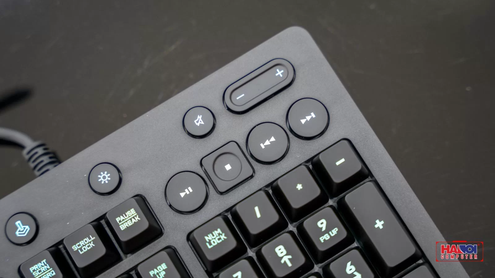 Bàn phím giả cơ Logitech G213 Prodigy RGB Gaming