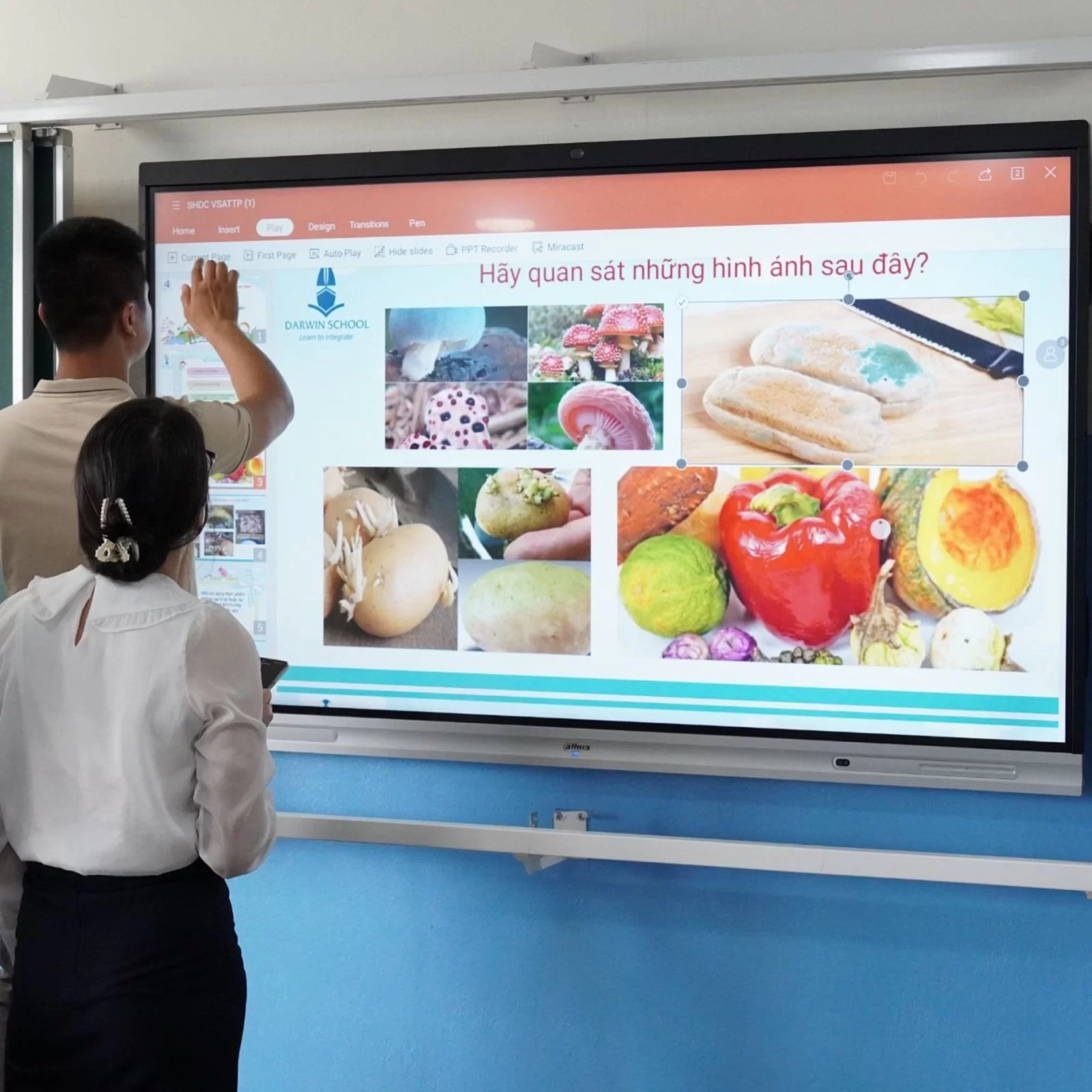 Công nghệ hiển thị đa năng - HTT