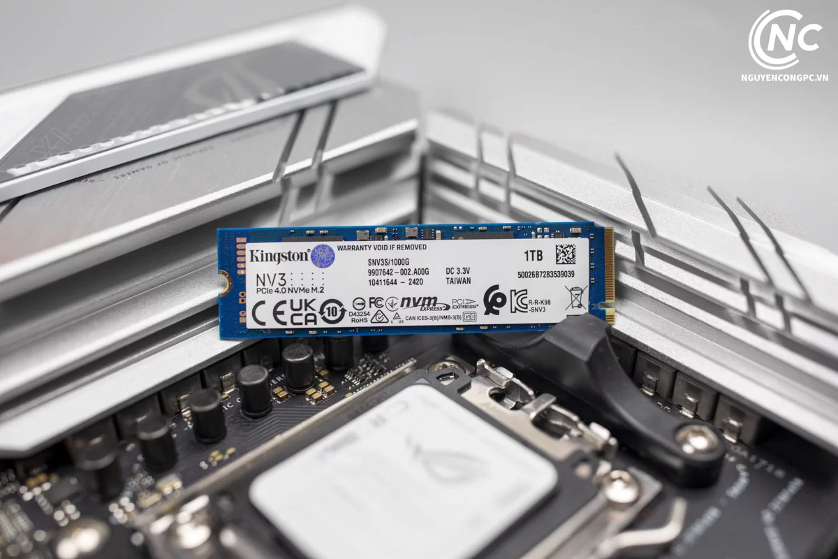 HTT - Ổ cứng SSD Kingston SNV3S 1TB NVMe M.2 2280 PCIe Gen 4x4 (Đọc 6000MB/s - Ghi 4000MB/s) - (SNV3S/1000G)