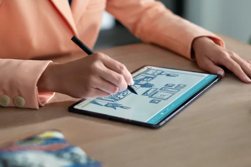 Lenovo Tab P11 Pro | Thời lượng pin đáng kể 8600 mAh Lenovo Tab P11 Pro | Thời lượng pin đáng kể 8600 mAh