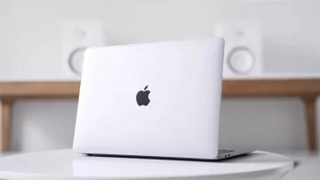 Nên mua laptop hãng nào cho sinh viên 2022?