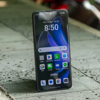 Đánh giá OPPO Reno 14F 5G: Pin 6000mAh, Kháng nước IP69 và Thiết kế Đèn LED Độc Bản