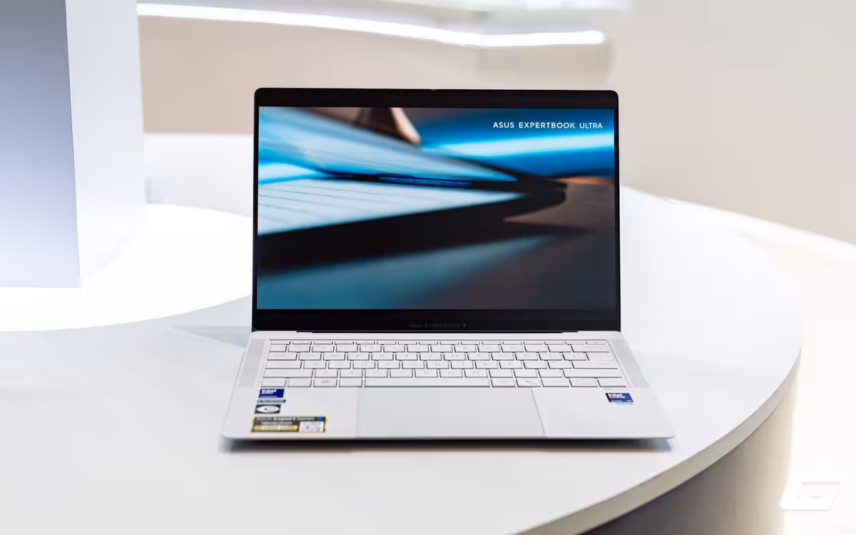 Xu hướng lựa chọn laptop doanh nghiệp của thế hệ Gen Z tại Việt Nam